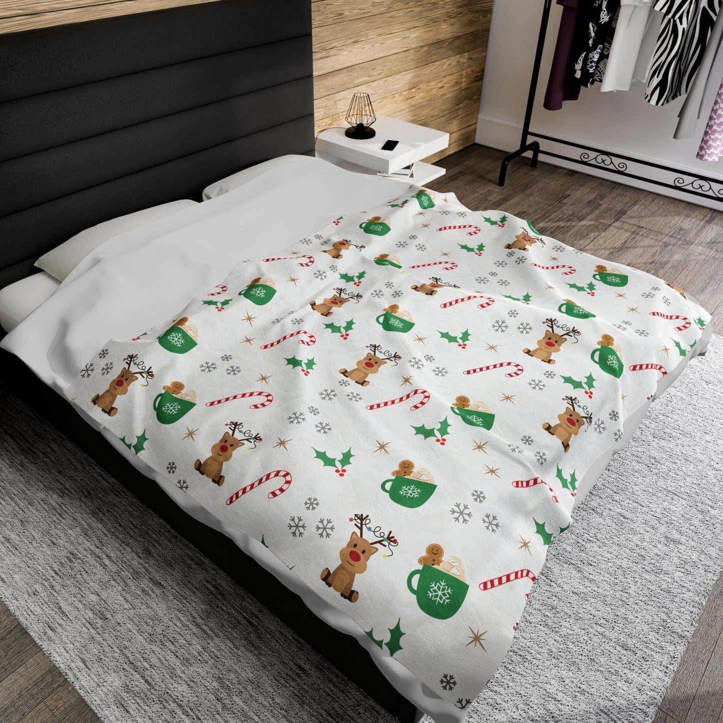 Christmas Cheer Velveteen Plush Blanket